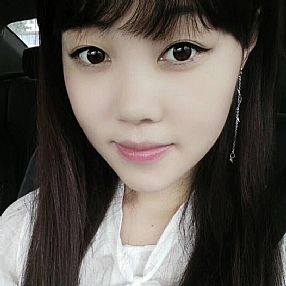 泿