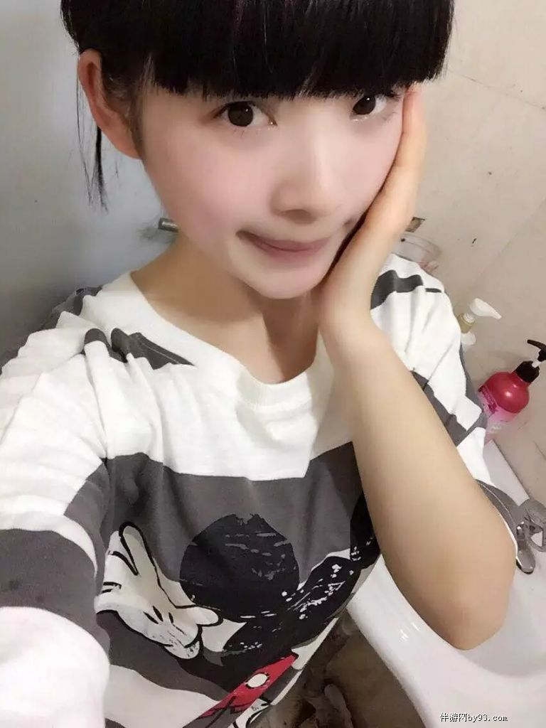 Ϻ